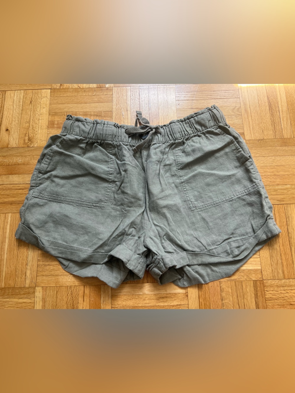 Paper bag shorts olive green colour